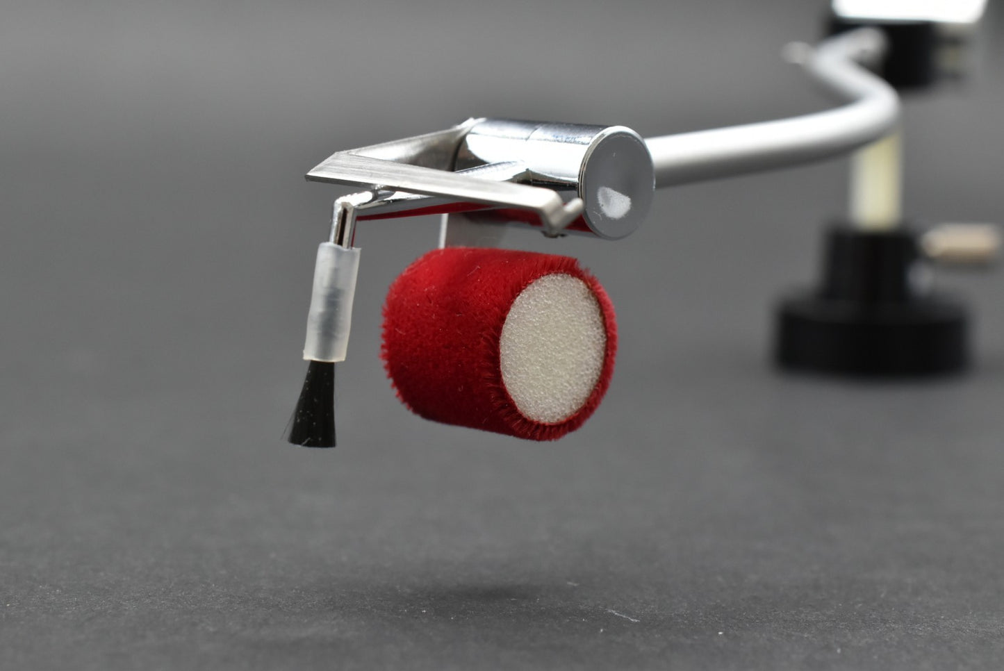 Audio Technica AT-6001 AUTOCLEANICA Automatic Self - Moving Record Disc Cleaner.
