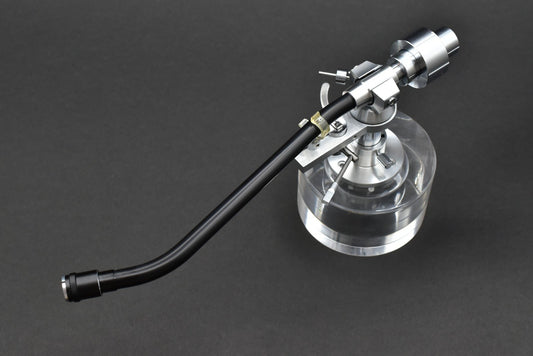 Pioneer PA-1000 Carbon Fiber Tonearm cartridge and tonearm detail - image 1