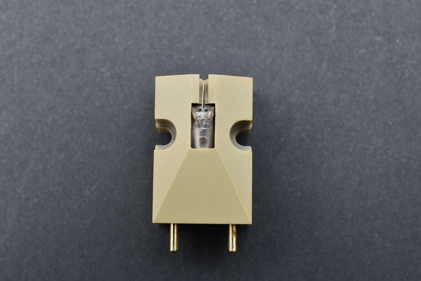 DENON DL-103D MC Cartridge.