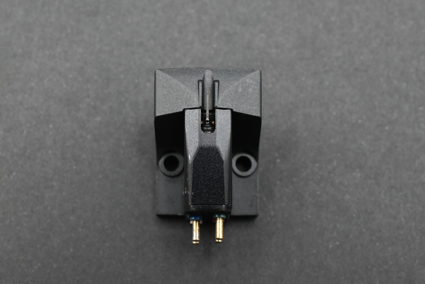 Technics EPC-300MC MC Cartridge - Titanium Nitride Cantilever.