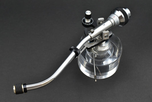 MICRO MA-303 Tonearm / Micro Seiki 02 cartridge and tonearm detail - image 1