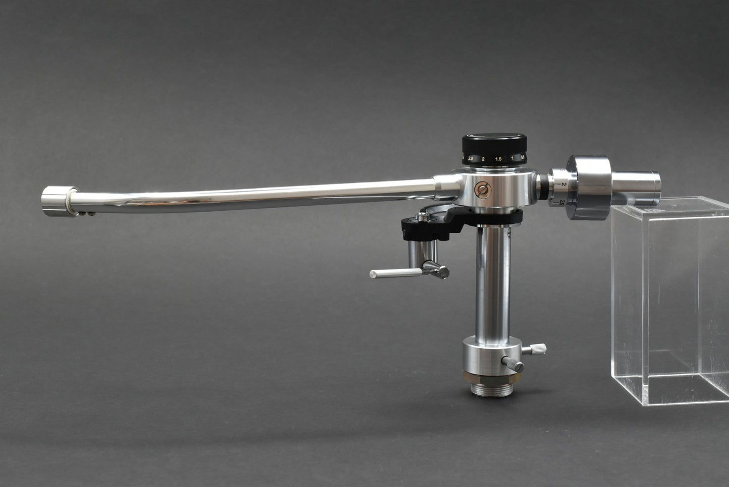 JVC Victor UA5045 Tonearm / 02.