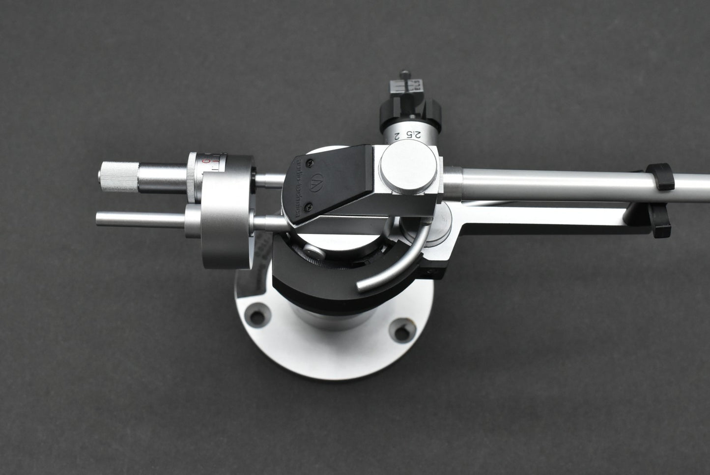 Audio Technica AT-1100 Straight Tonearm with ASP-1 - Pure Silver lead wire.