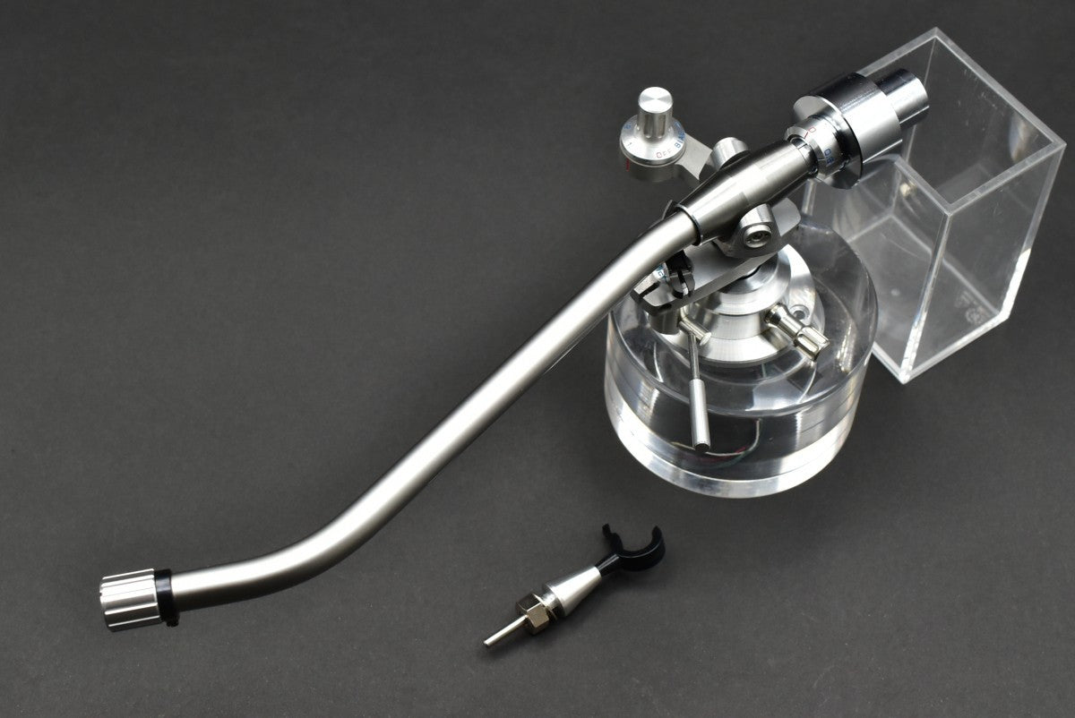 MICRO MA-202L Long Tonearm cartridge and tonearm detail - image 1