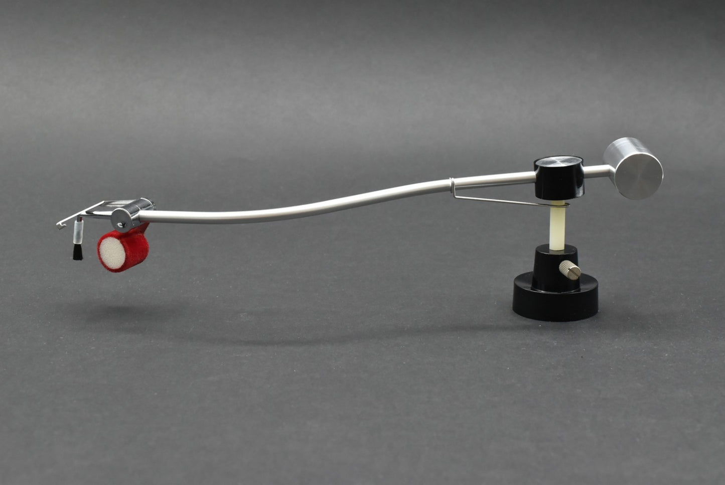 Audio Technica AT-6001 AUTOCLEANICA Automatic Self - Moving Record Disc Cleaner.