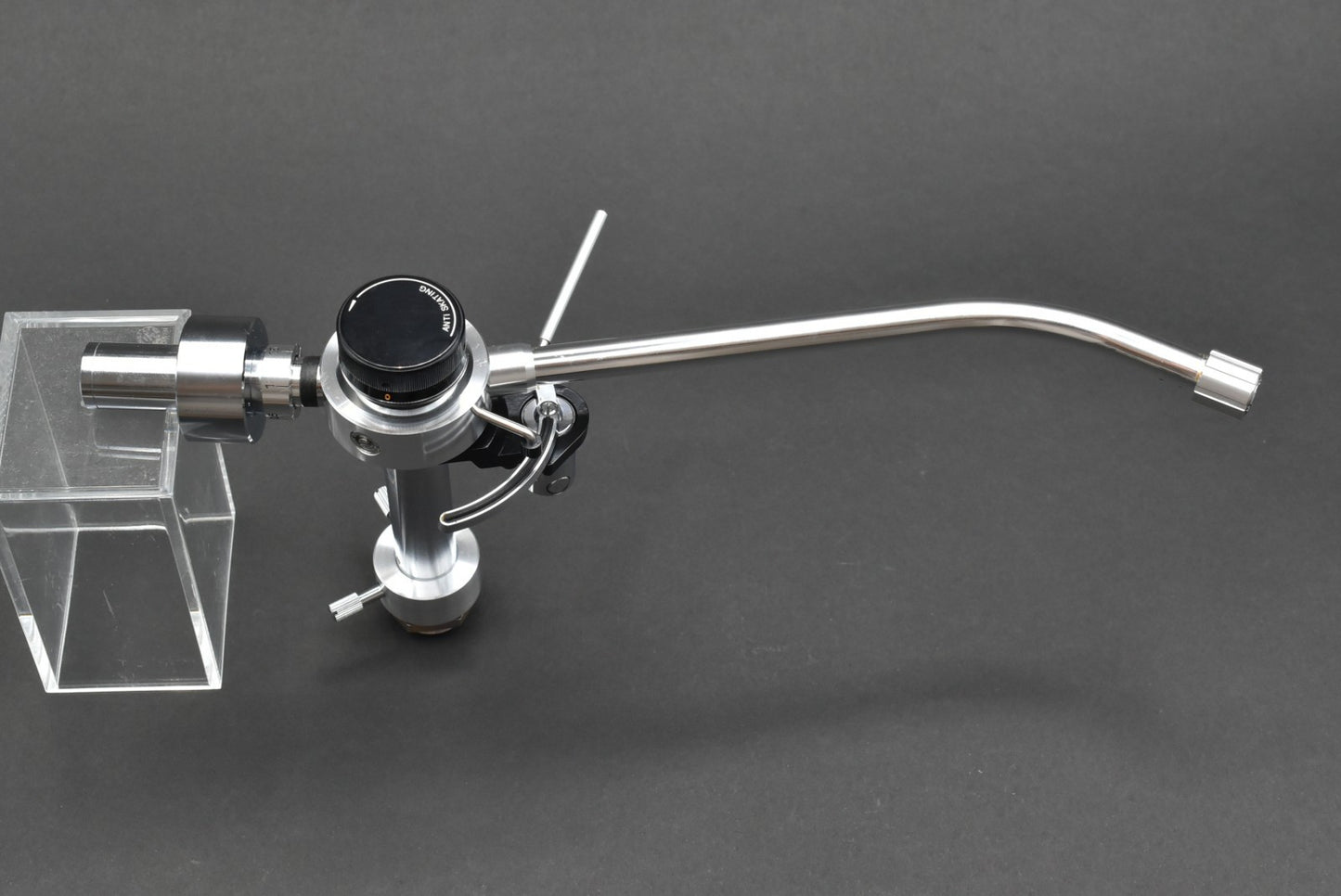 JVC Victor UA5045 Tonearm / 02.