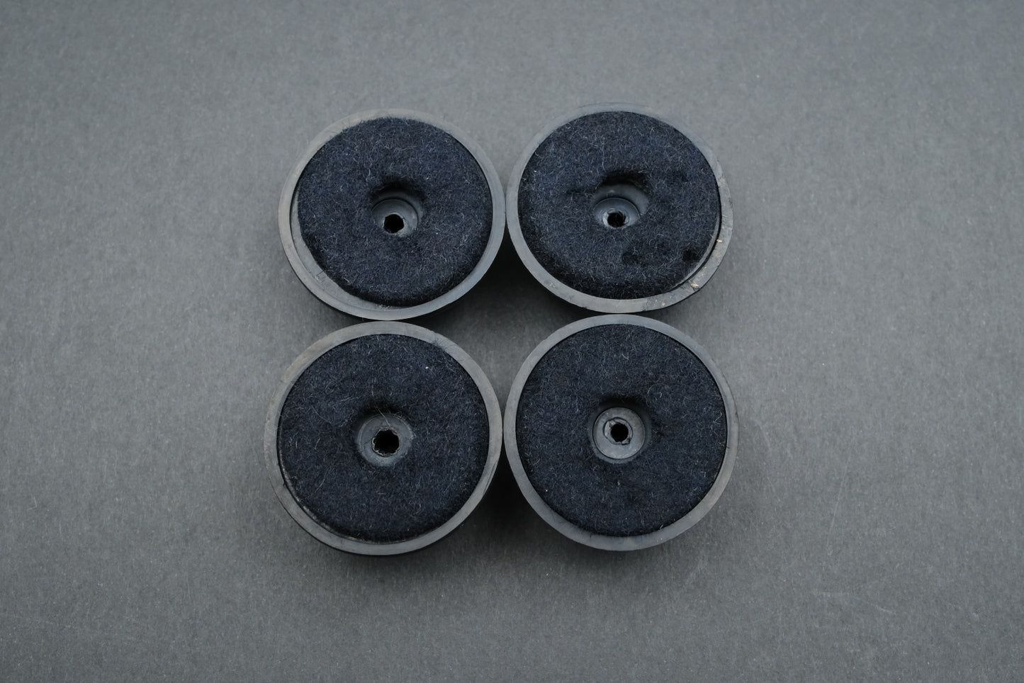 Technics SL-1300 / SL-1500 MK2 Insulator Feet – Set of 4