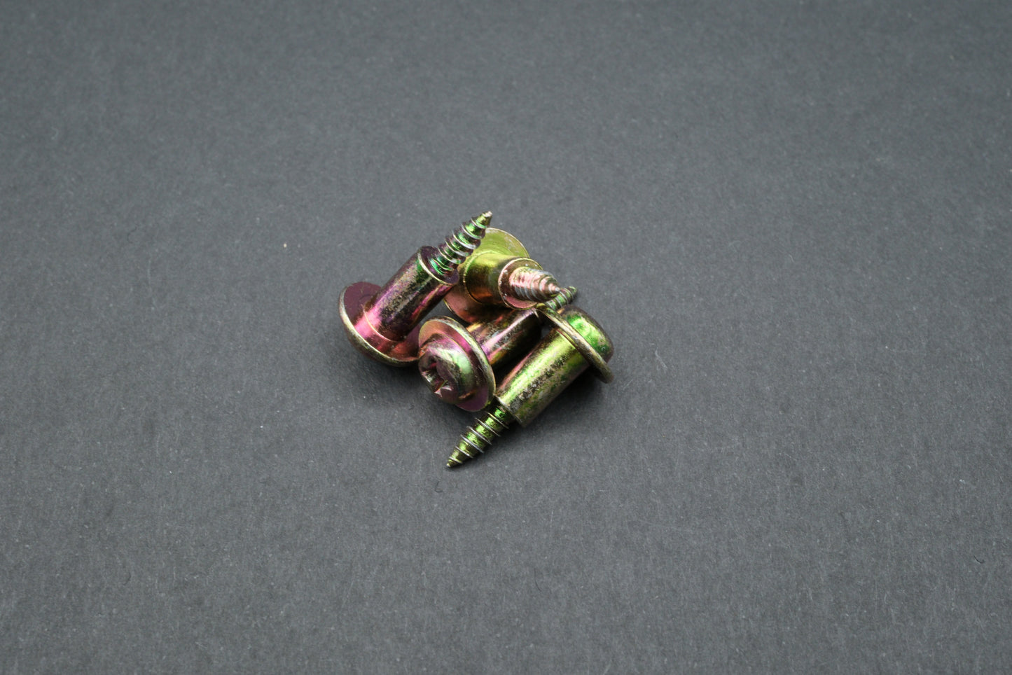 Technics SL-7 Insulator Feet (4pcs) – Also Compatible with SL-10