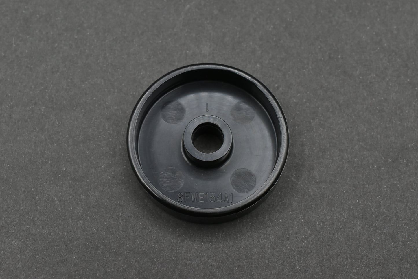 Technics Original 45 EP Adapter for SL-1300, SL-1600, SL-1700, SL-2000 【Ships from US🇺🇸】
