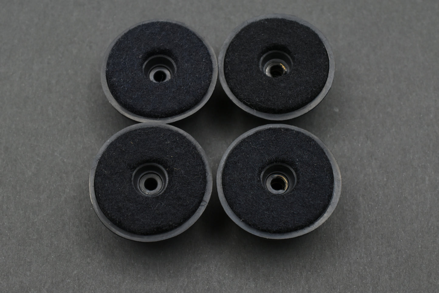 Technics SL-1300 / SL-1500 MK2 Insulator Feet – Set of 4 (03)