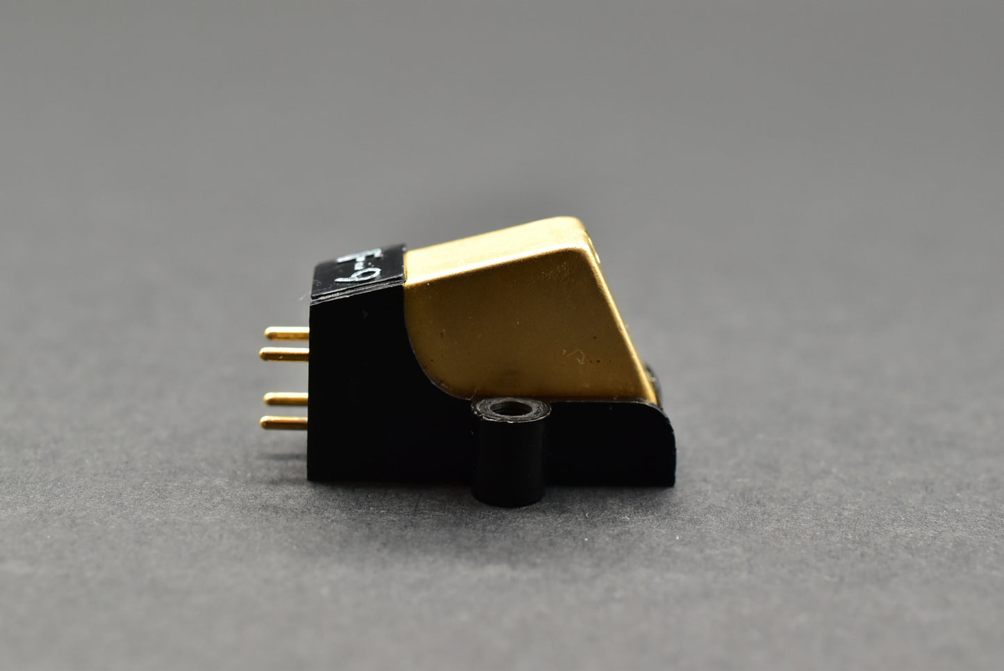 Grace F-9L MM Cartridge - Stylus Not Included