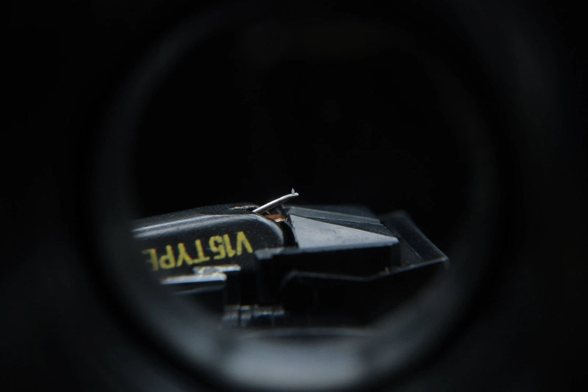 Shure V15 Type III MM Cartridge with VN35E Stylus (01)