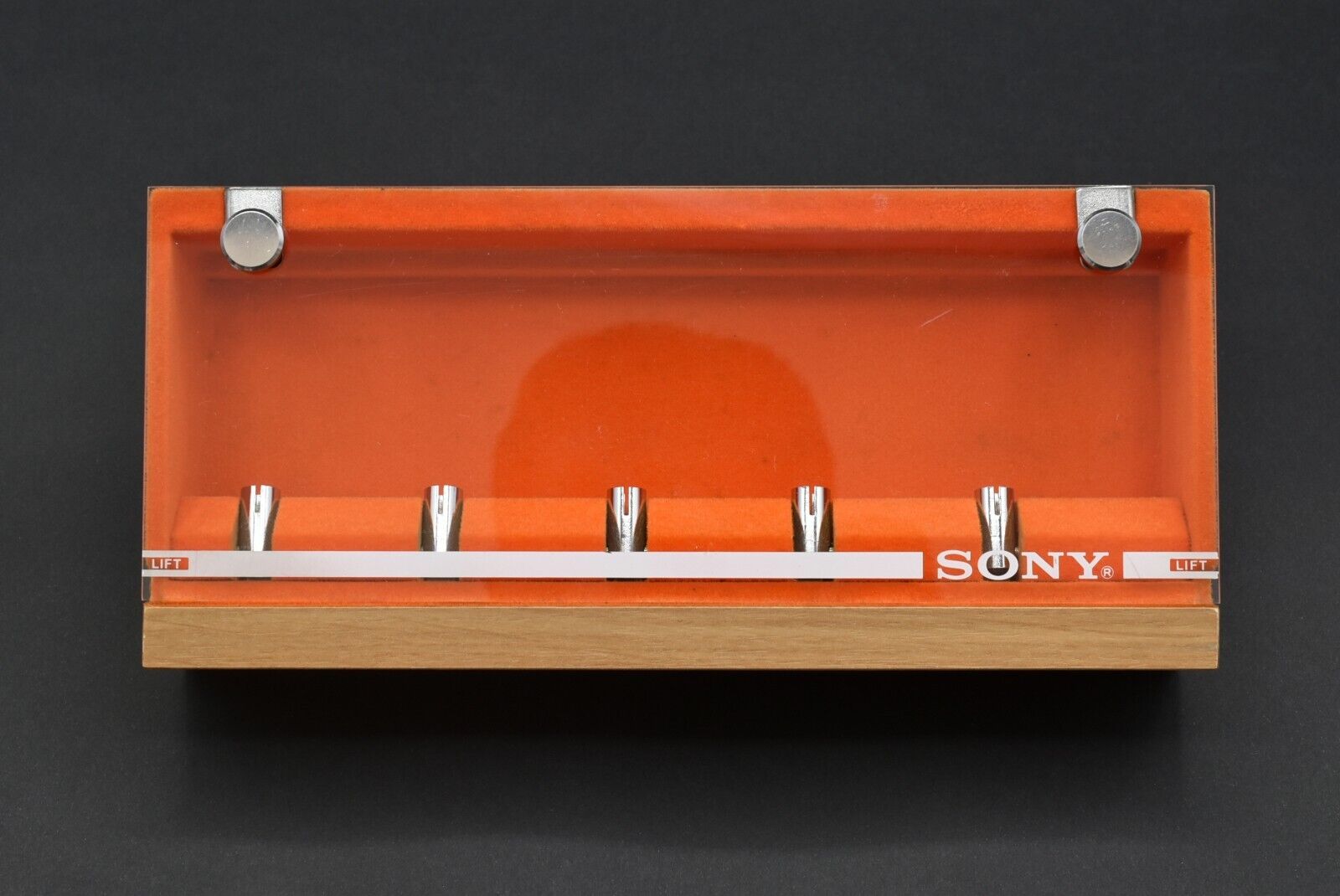 SONY CC-5 Cartridge Keeper Headshell Case Box Holder / 03