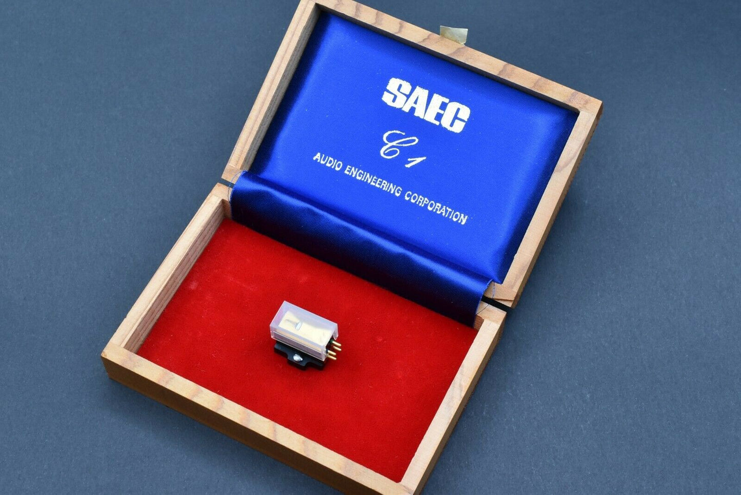 MIB! SAEC C1 MC Cartridge **Beryllium Pipe Cantilever**