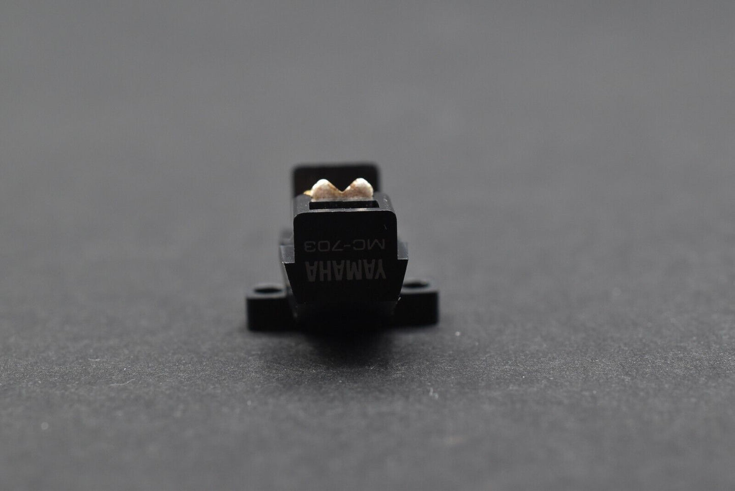 **without stylus** YAMAHA MC-703 MC Cartridge