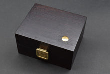 Load image into Gallery viewer, Ortofon SPU-G Gold Wood Box

