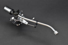 Load image into Gallery viewer, Grace G-945 Uni-Pivot One-Point Support Oil Damped Tonearm Arm
