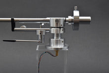 Load image into Gallery viewer, LUXMAN PD272 Straight Tonearm / 02
