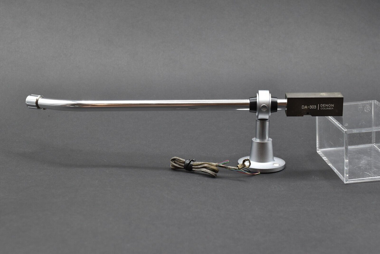 DENON DA-303 Tonearm