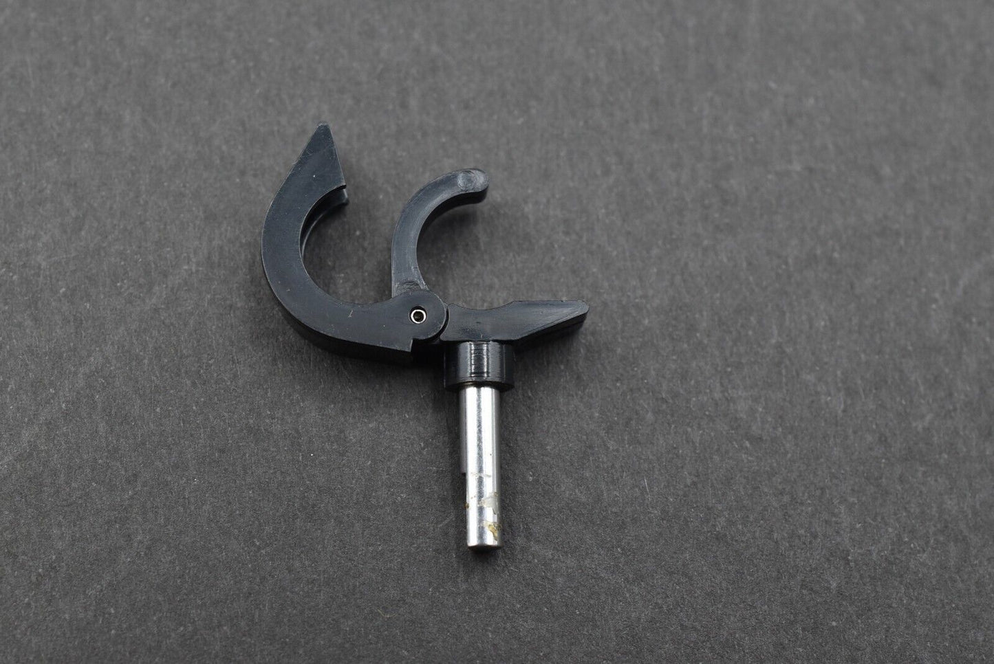 MICRO DQ-5 Tonearm Arm Rest