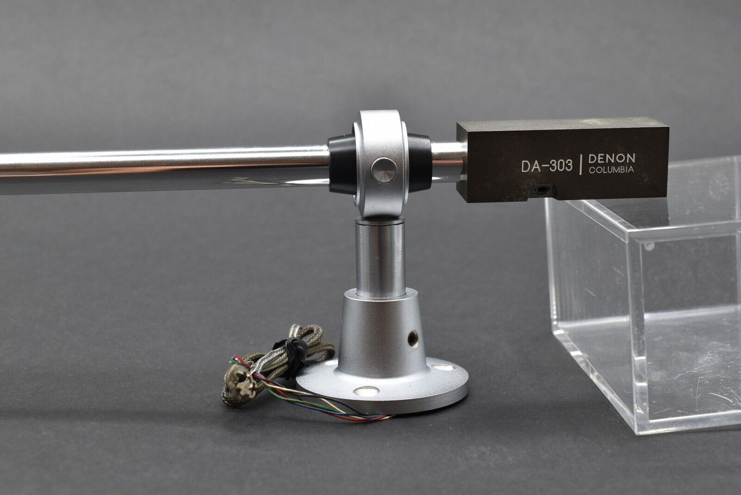 DENON DA-303 Tonearm