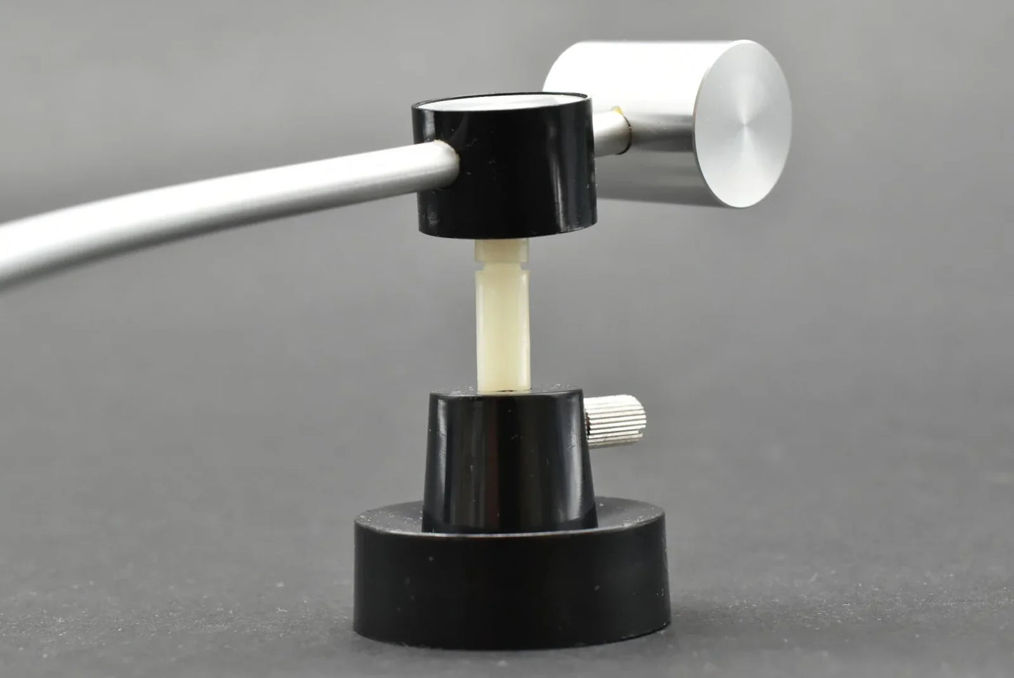 Audio-Technica AT-6001 Autocleanica – Automatic Self-Moving Record Cleaner (02)