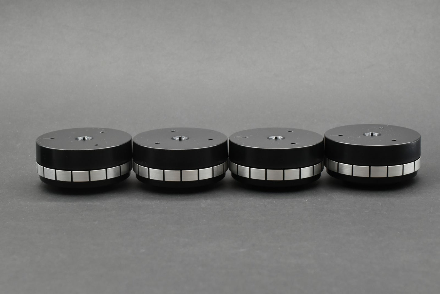 Micro Seiki DD-6 Insulator Feet (Set of 4)
