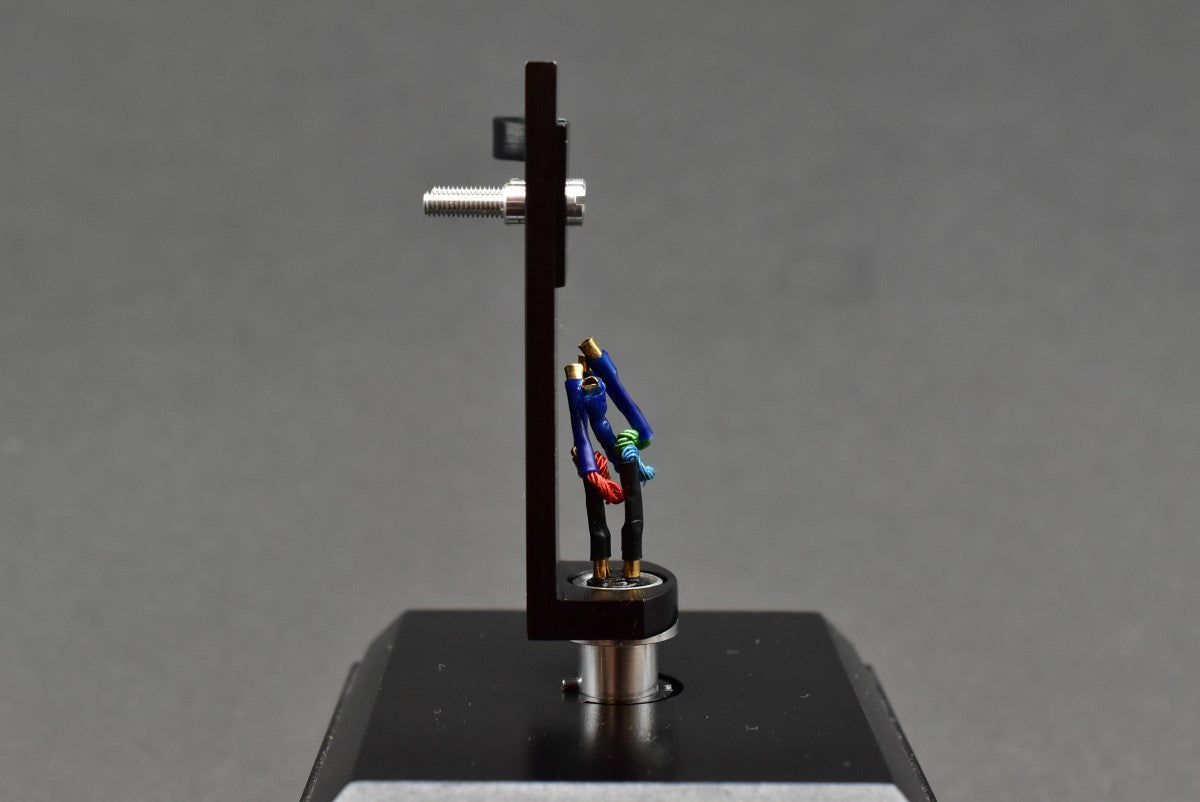 DAM/Entre ES-12 Black Headshell / 12.6g analog audio component photo - image 2