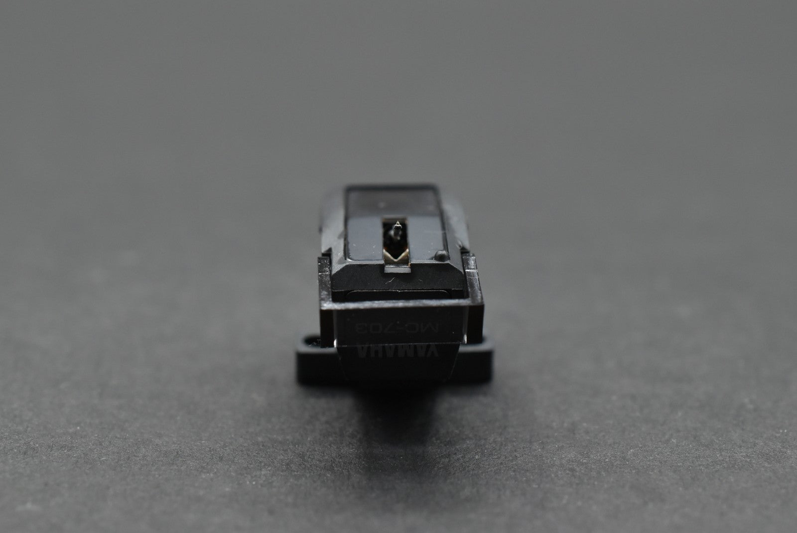 YAMAHA MC-703 MC Cartridge.