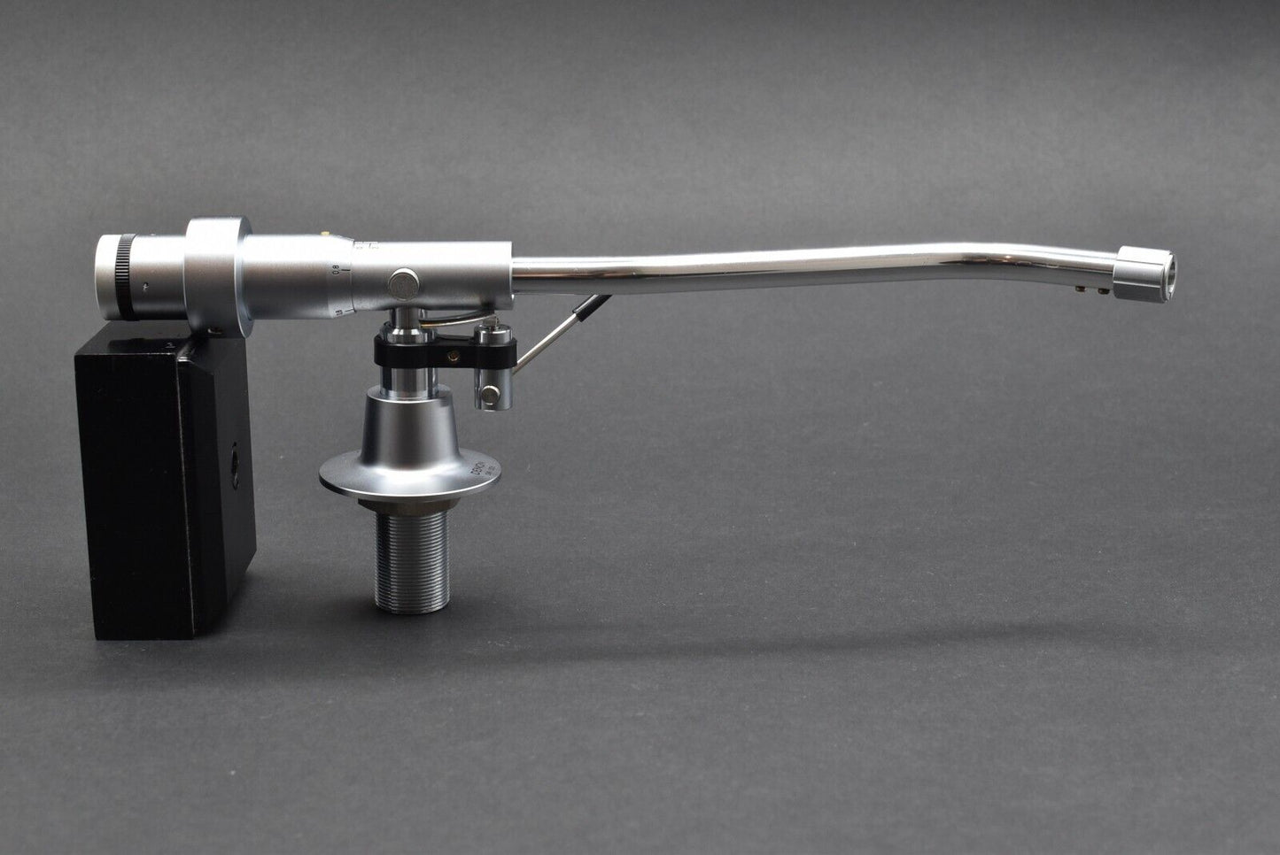 DENON DA-305 Tonearm / 01