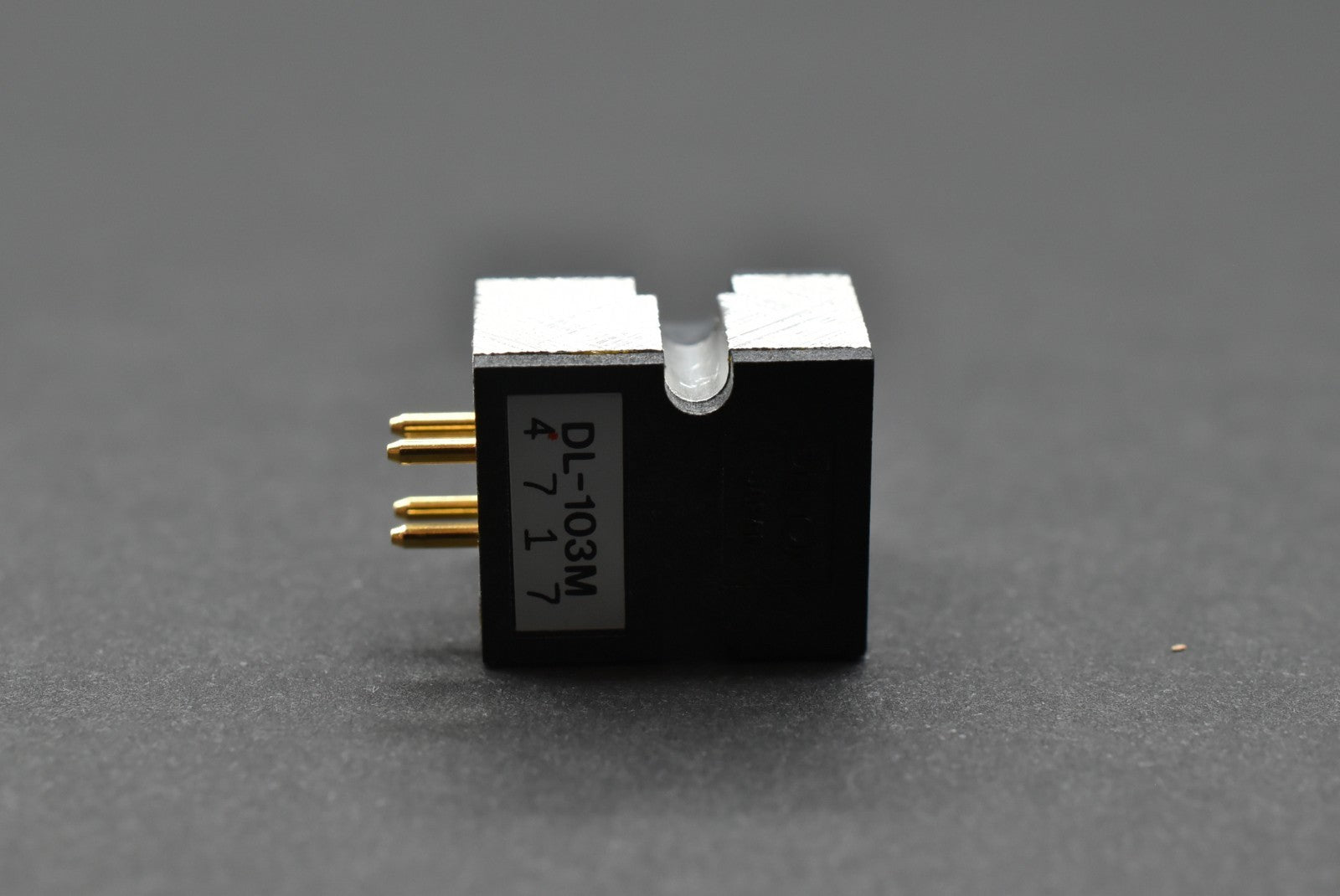 DENON DL-103M MC Cartridge - Amorphous Boron Cantilever.