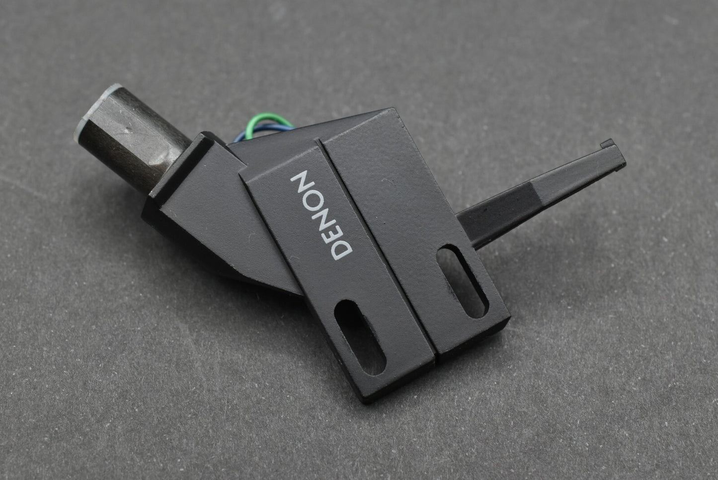 Denon DENON PCL-40 Headshell – turntable headshell – precision mounting accessory for cartridges