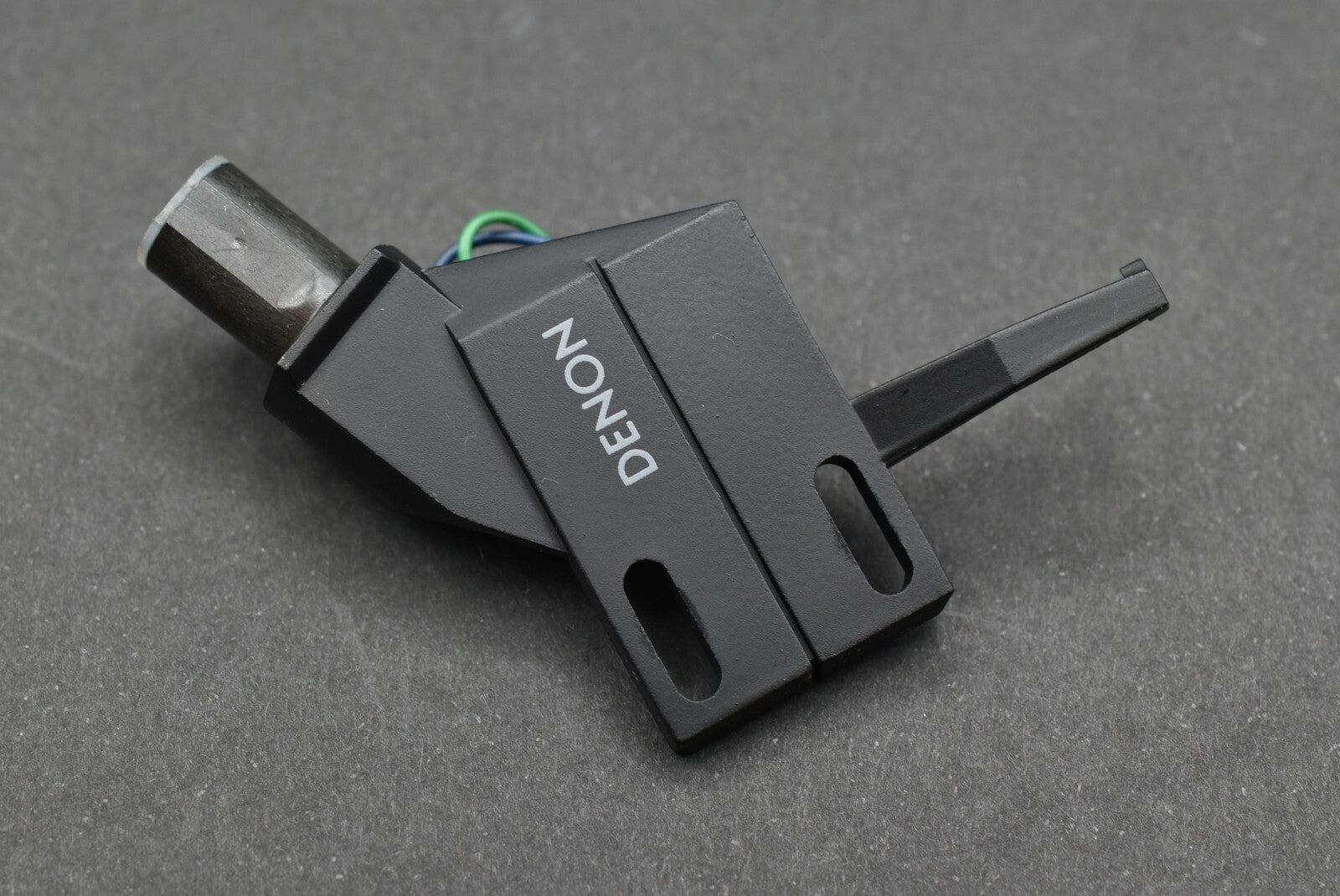 Denon DENON PCL-40 Headshell – turntable headshell – precision mounting accessory for cartridges