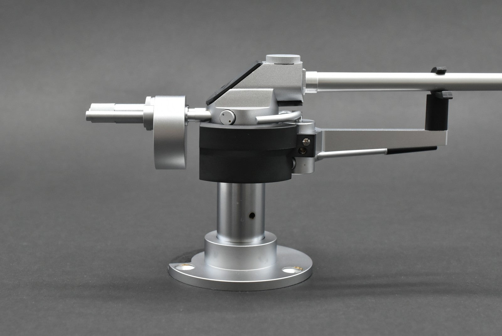Audio Technica AT-1100 Straight Tonearm with ASP-1 - Pure Silver lead wire.
