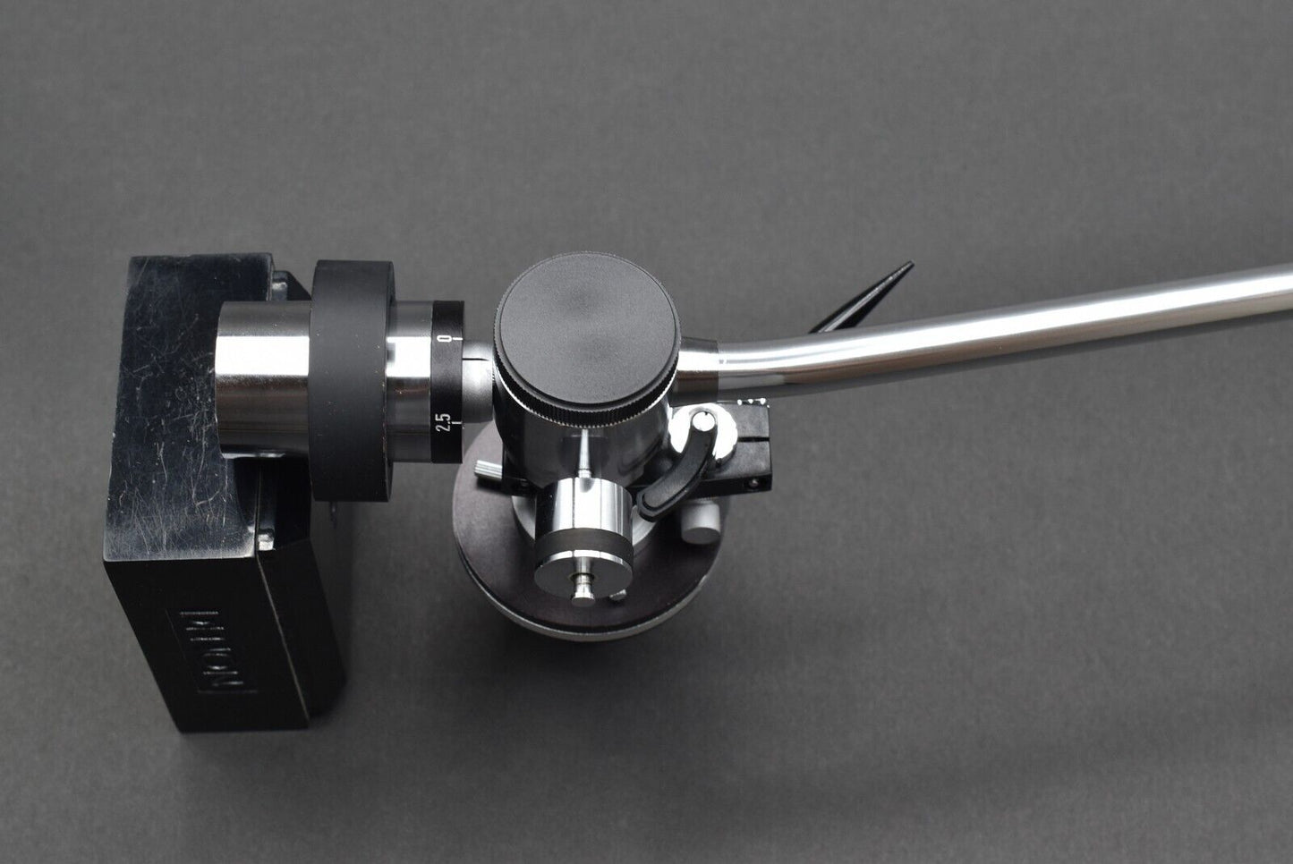 Grace G-960 Uni-Pivot One-Point Support Oil Damped Long Tonearm / 03