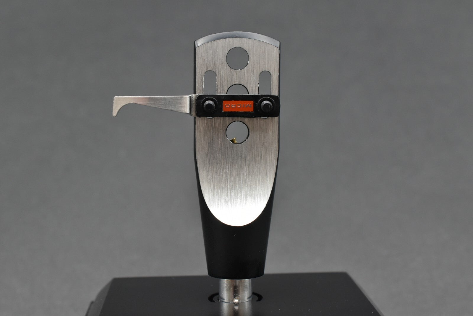 Micro Seiki MICRO H-303 Headshell / Micro Seiki 10.3g – turntable headshell – precision mounting accessory for cartridges