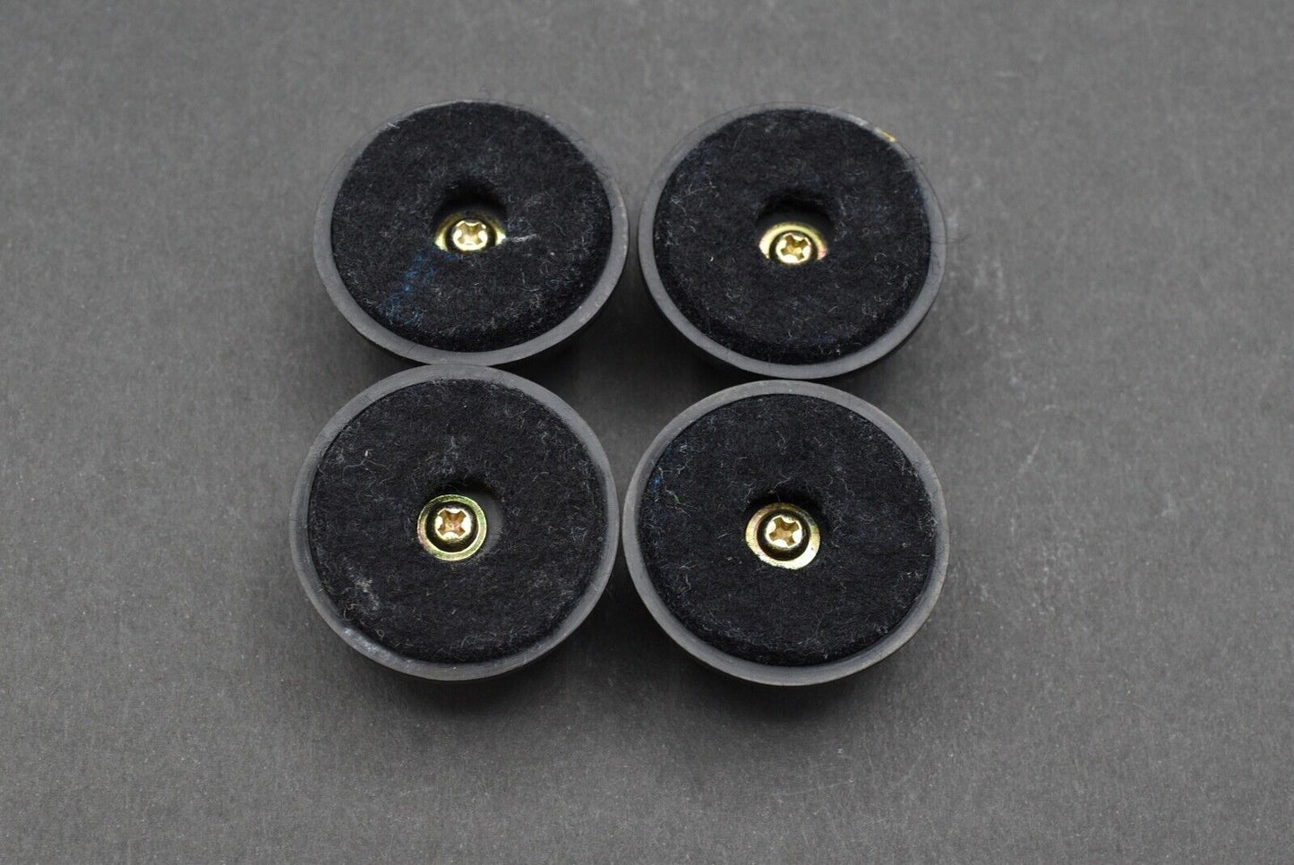 Technics SL-1300MK2/SL-1400MK2/SL-1500MK2 insulator foot x 4pcs