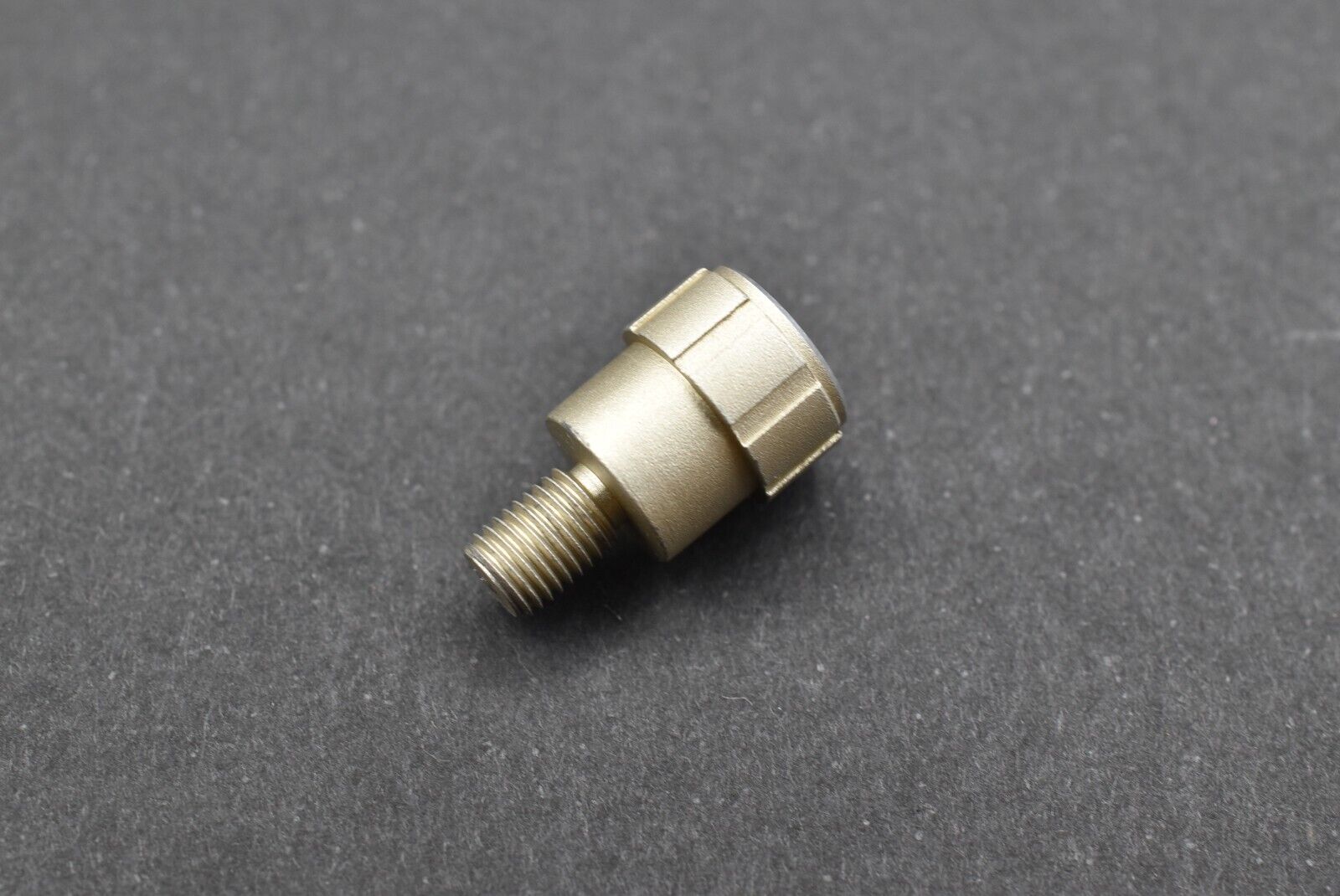 Denon DENON DP-57 DP-59 DP-62 Tonearm Arm Thumb Screw – precision tonearm – high-end arm for vintage turntables