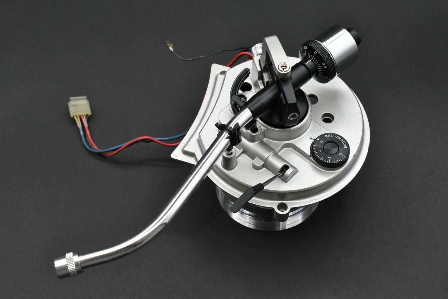 Technics SL-1500 MK2 Tonearm.