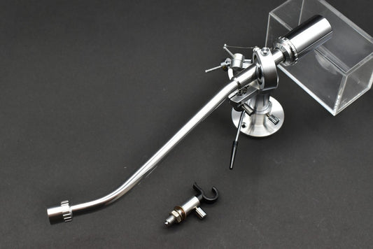YAMAHA YA-9 Tonearm cartridge and tonearm detail - image 1