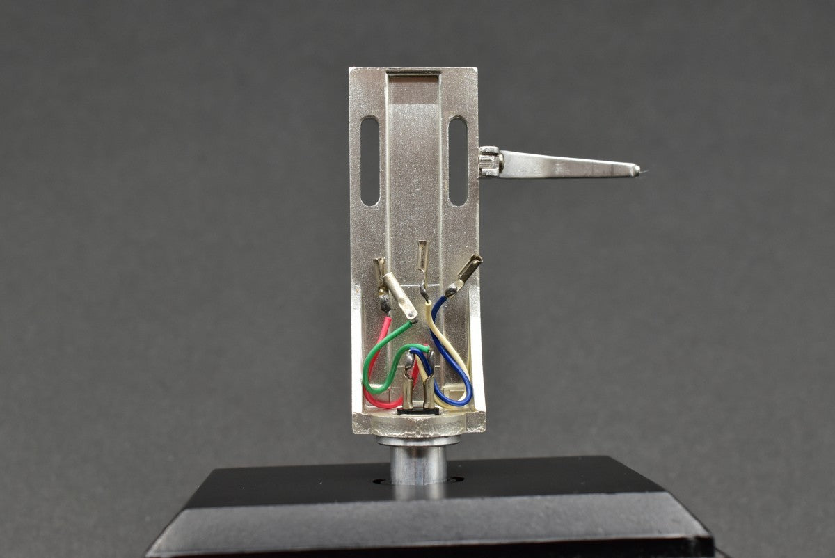 Pioneer PL-50 Headshell / 10.5g close-up view - image 3