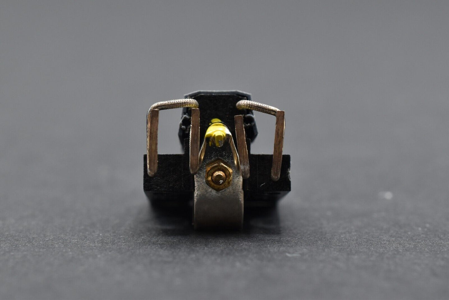 **Stylus need change or fix** Ortofon SPU AE MC Cartridge