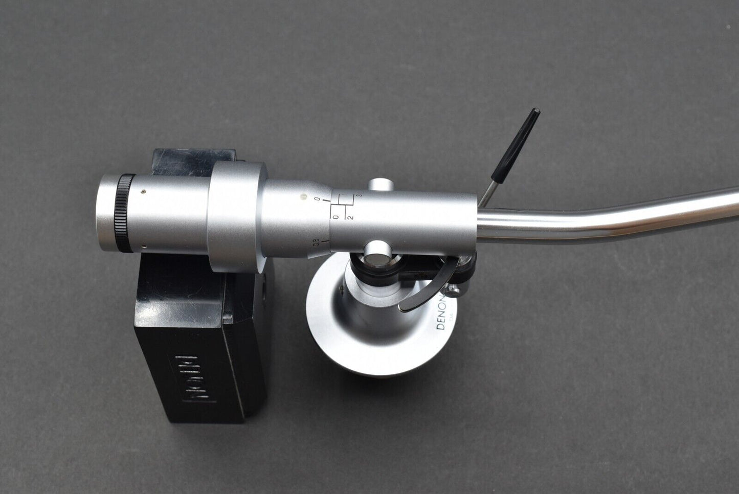 DENON DA-305 Tonearm / 01