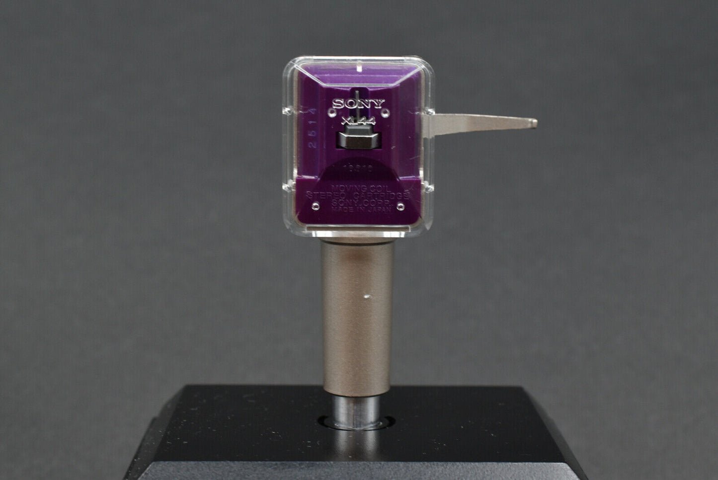 Sony SONY XL-44 XL44 MC Cartridge – phono cartridge or stylus – high-fidelity audio component for vinyl enthusiasts