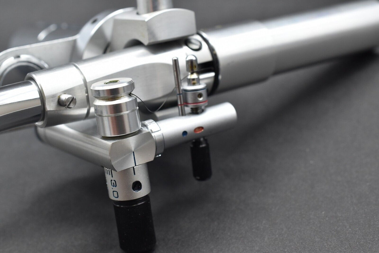 **Arm Only and it has defect** Micro MA-505 Tonearm