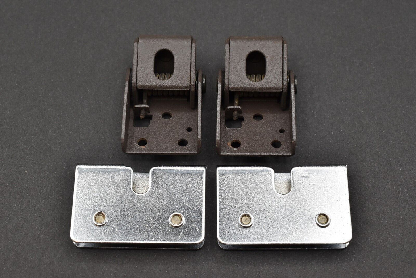 DENON DP-40F DP-50 DP-57 DP-59 DP-62 etc Dustcover Hinge x 2 Hinges Bracket