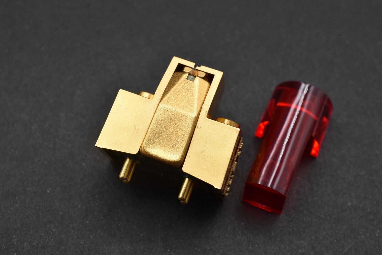 Dynavector Dynavector DV KARAT 17D MC Cartridge **Diamond Cantilever** – phono cartridge or stylus – high-fidelity audio component for vinyl enthusiasts