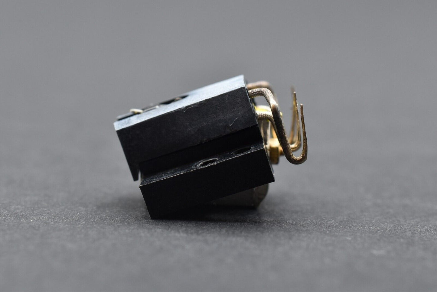 **Stylus need change or fix** Ortofon SPU AE MC Cartridge