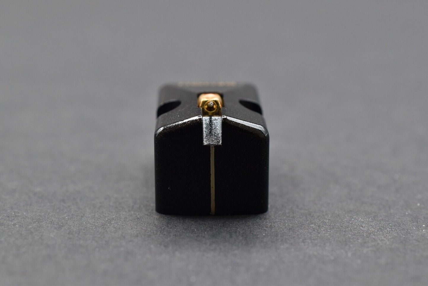 Denon DL-103GL Gold Limited MC Cartridge(4N Gold Wire)