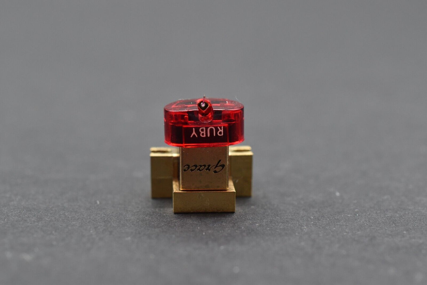 Grace Level-II Ruby MM Cartridge **Ruby Cantilever**